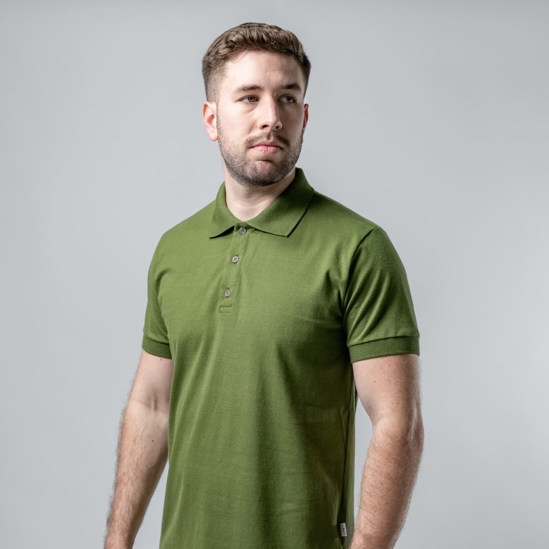 Remera con cuello Confort