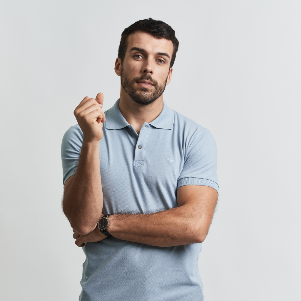 Remera tipo Polo con Bordado