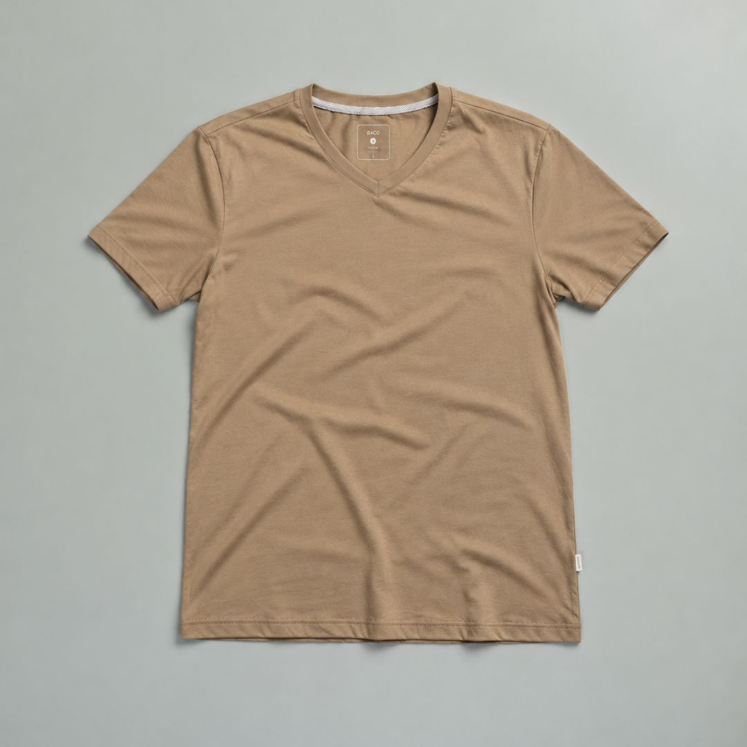 Remera cuello en V confort