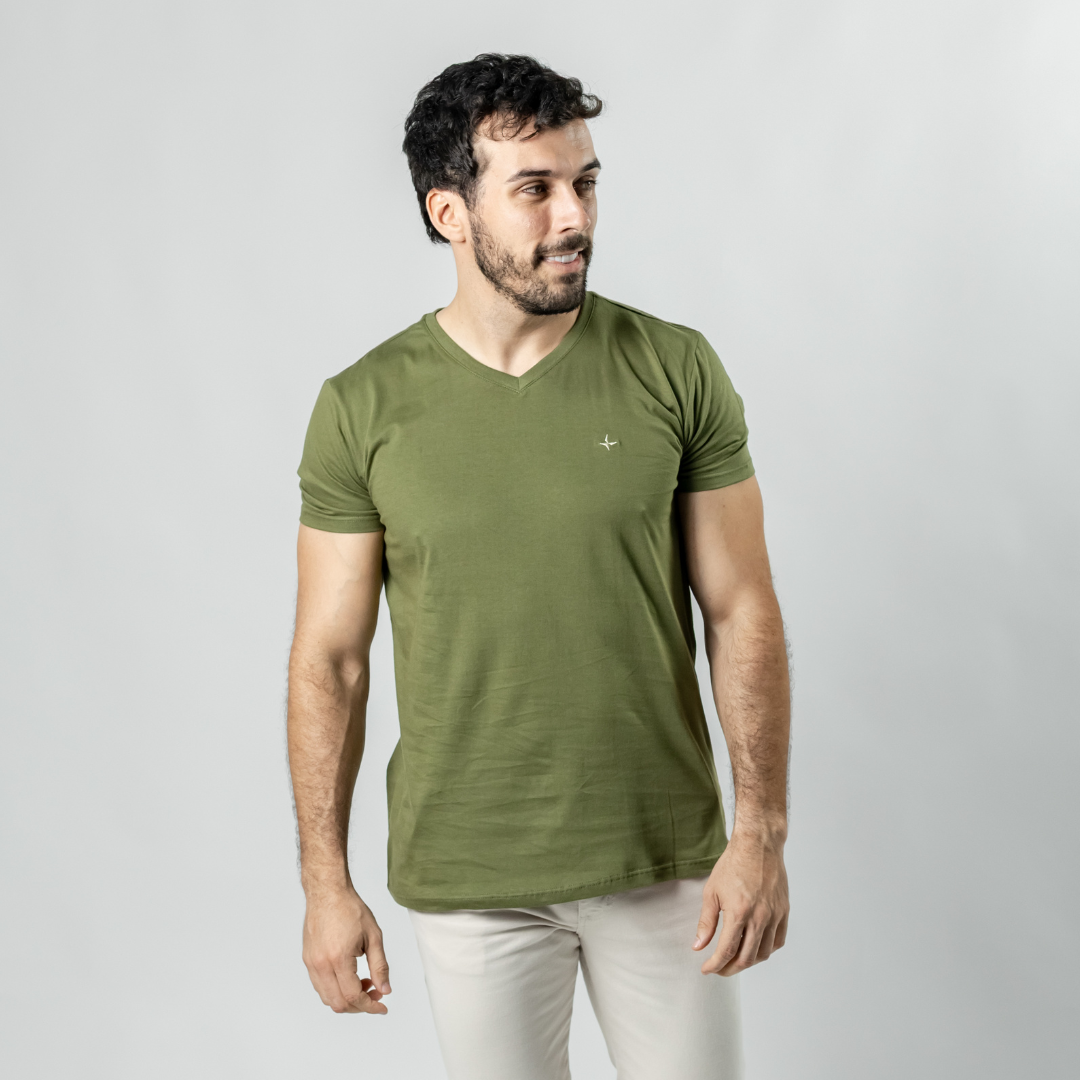 Remera Baco Orión Cuello V