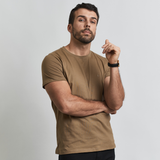 Remera Essential con bordado en pecho regular fit