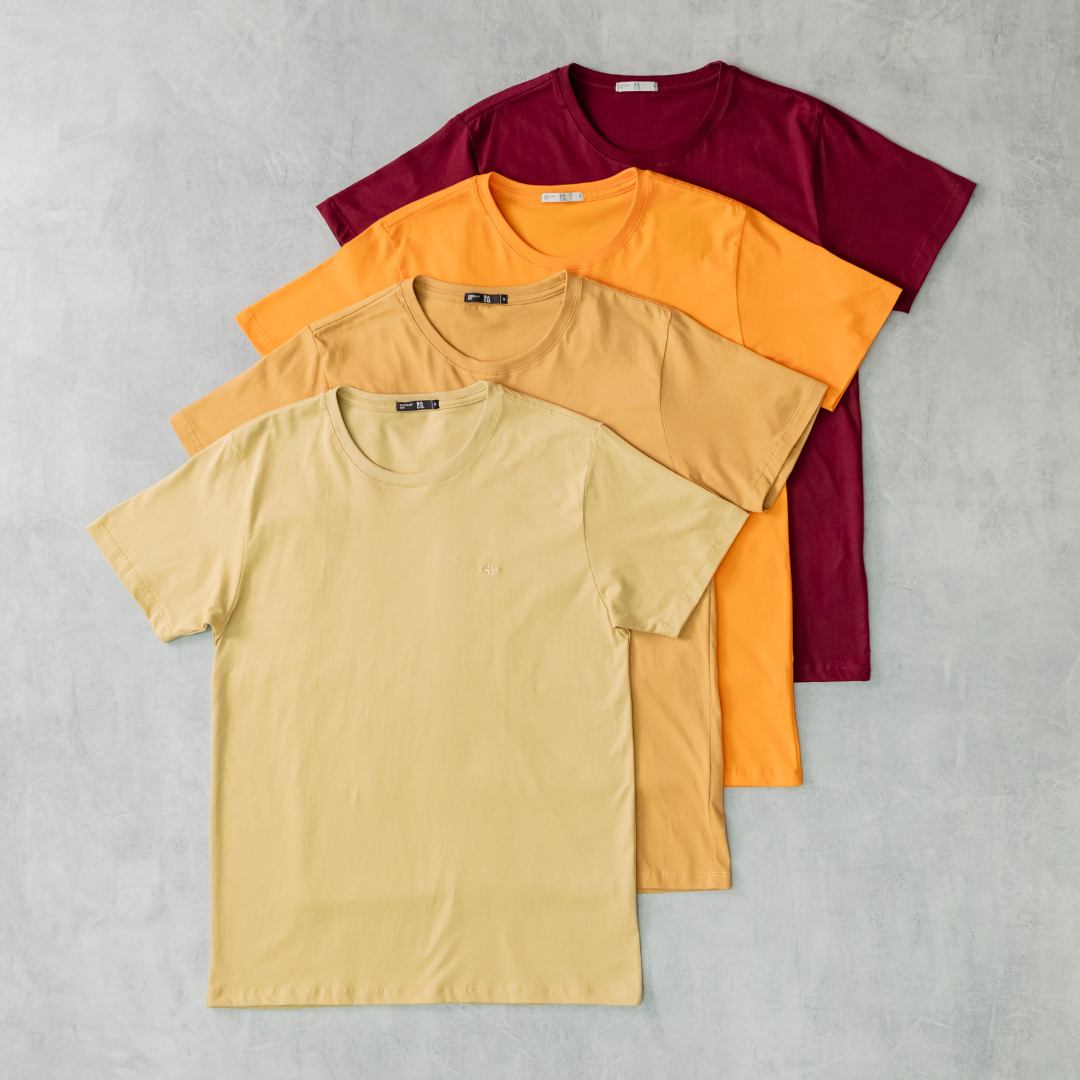 Remera Essential con bordado en pecho regular fit