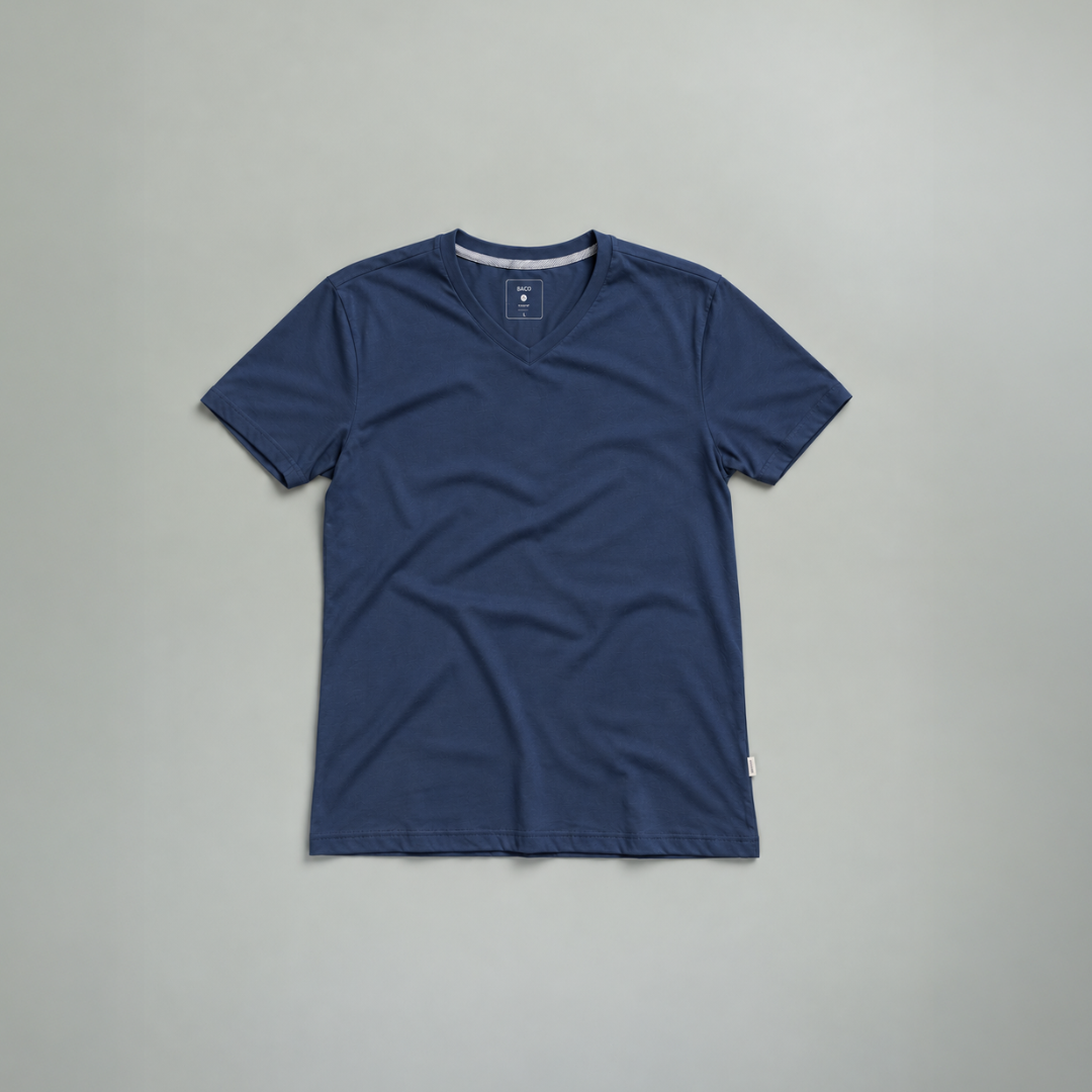 Remera cuello en V confort