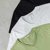 Remera Baco Básica Cuello V