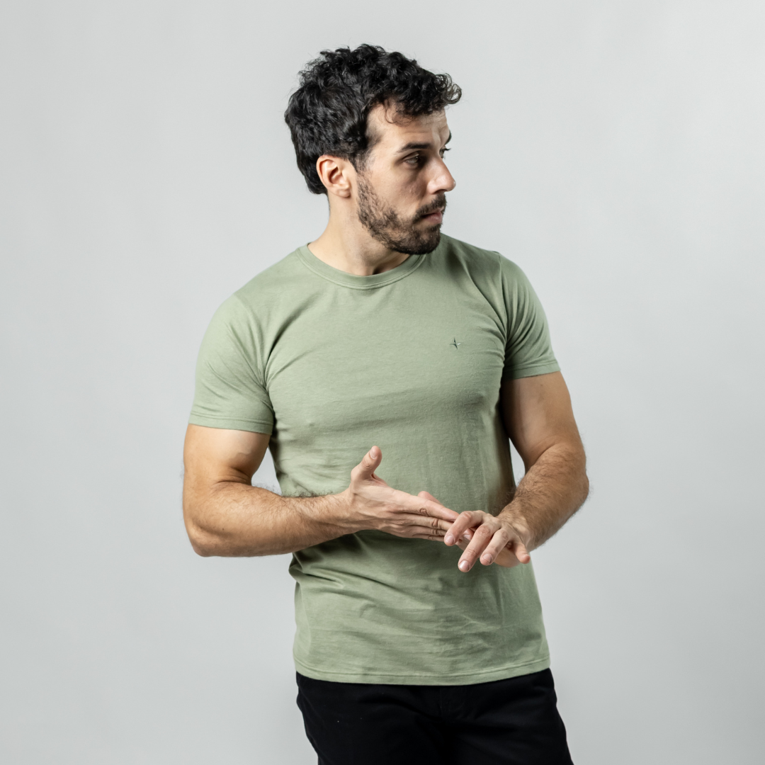 Remera Baco Andrómeda Regular Fit