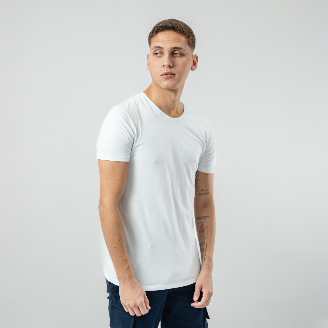 Remera Baco Básica Slim Fit