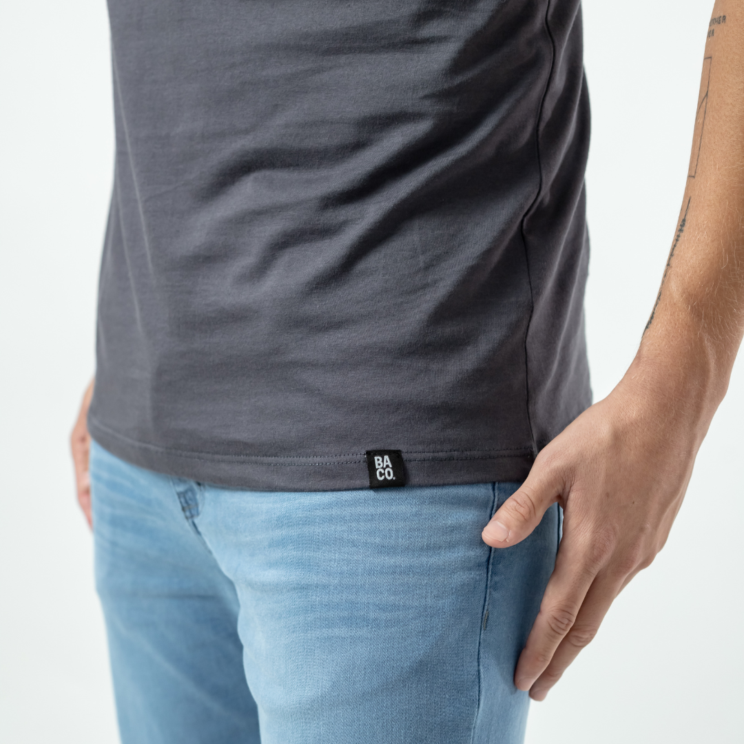 Remera Baco Básica Slim Fit
