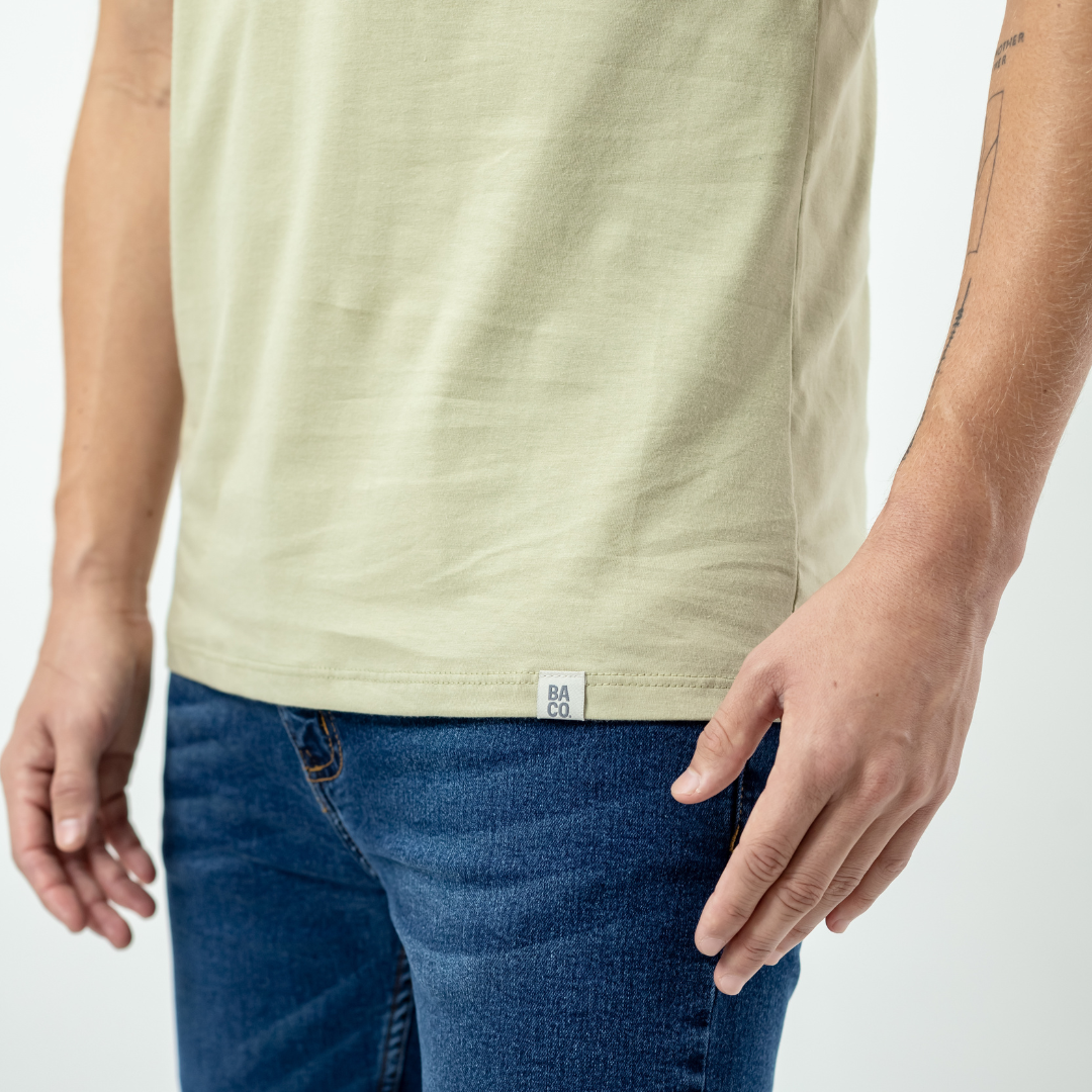 Remera Baco Básica Slim Fit